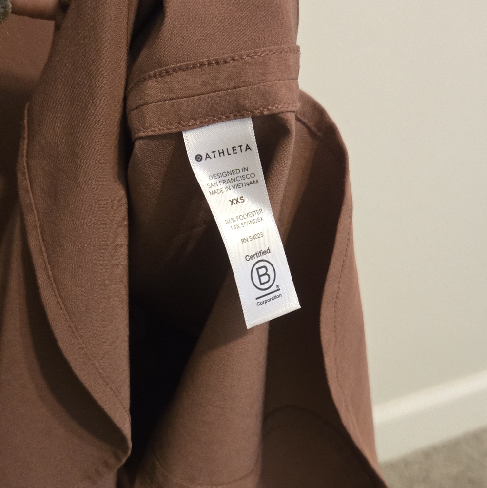 Athleta Zephyr Tank - Picture 6 of 6